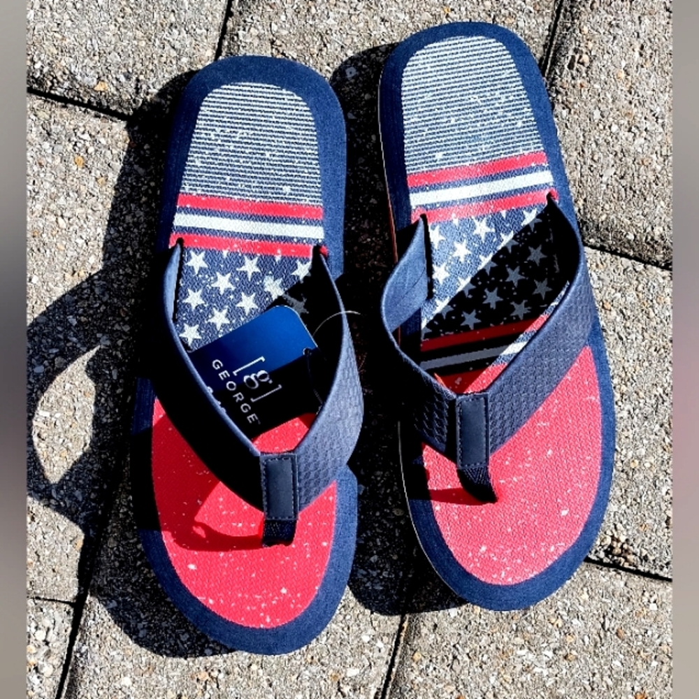NWT George Red White and Blue Ocean Flip Flops